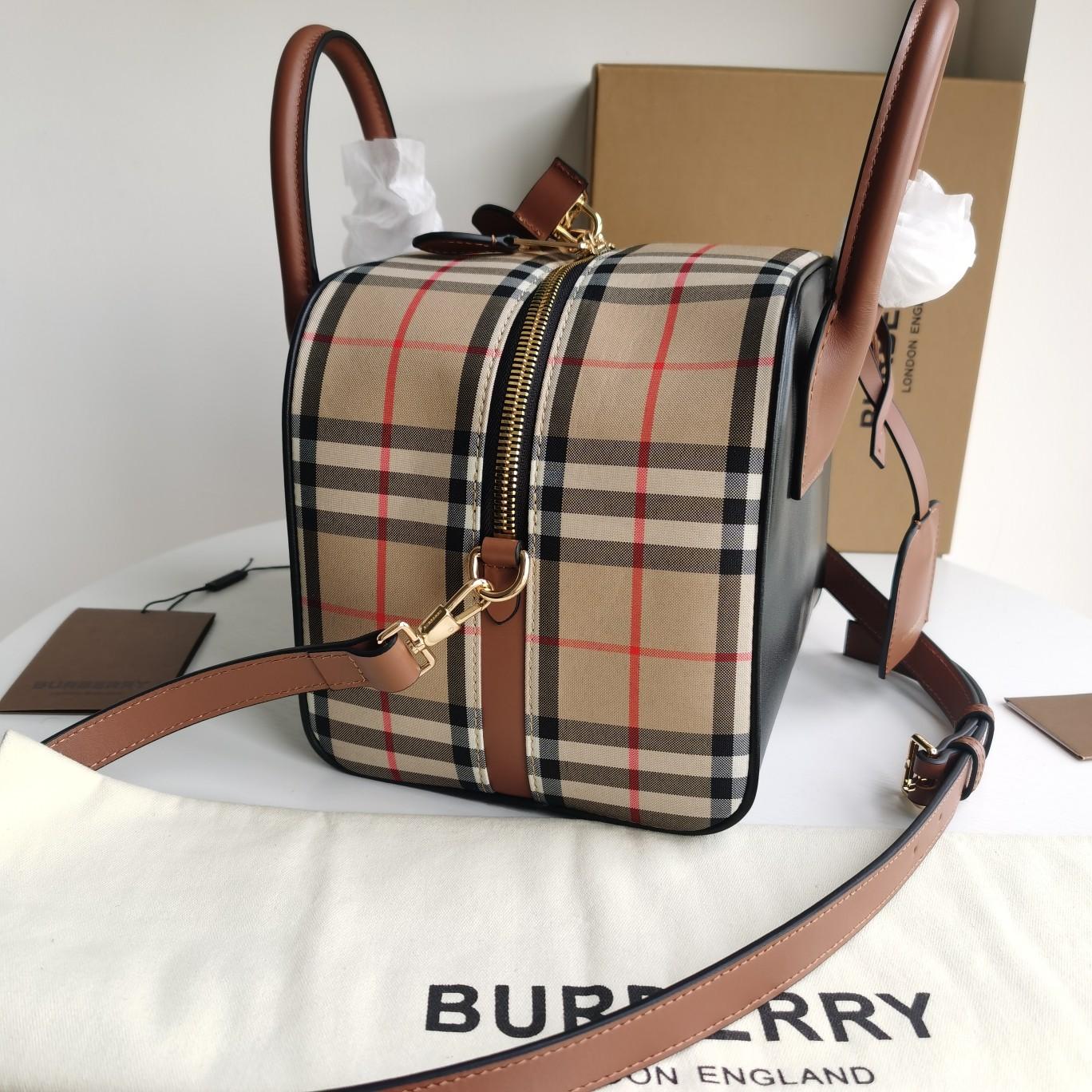 Burberry Cube Bag Leather With Vintage Check   W34 x H21 x D19cm - DopestKickz