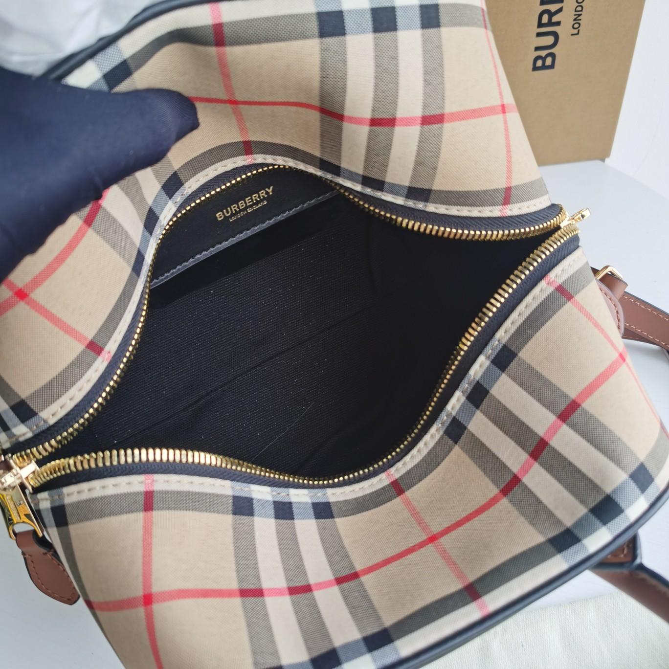Burberry Cube Bag Leather With Vintage Check   W34 x H21 x D19cm - DopestKickz