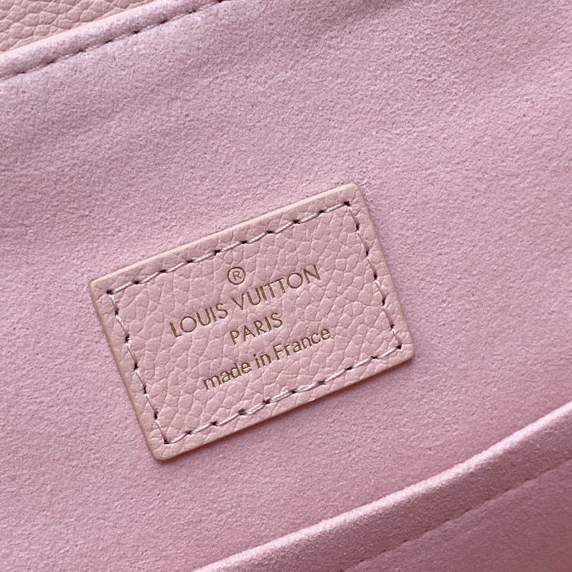 Louis Vuitton Backup   M47074 - DopestKickz