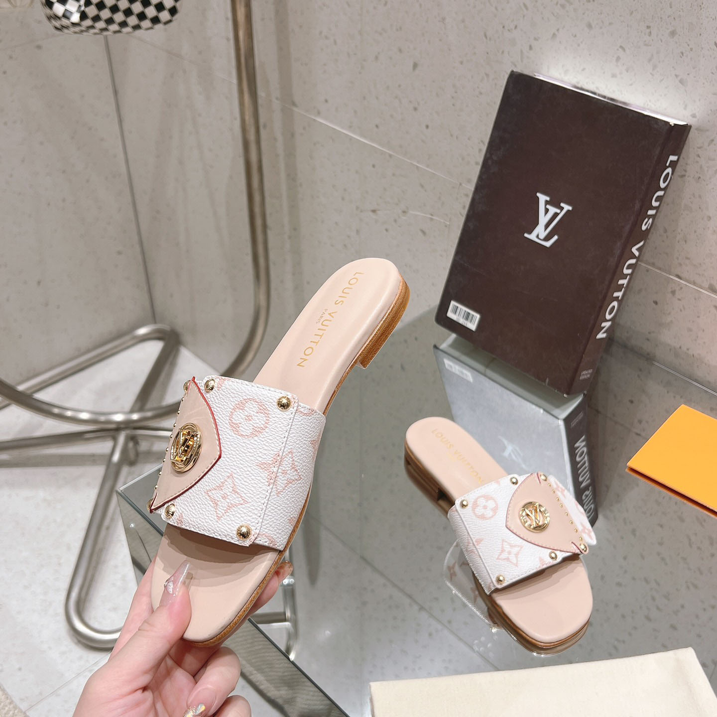Louis Vuitton LV Frame Flat Mule   1ACXIM - DopestKickz