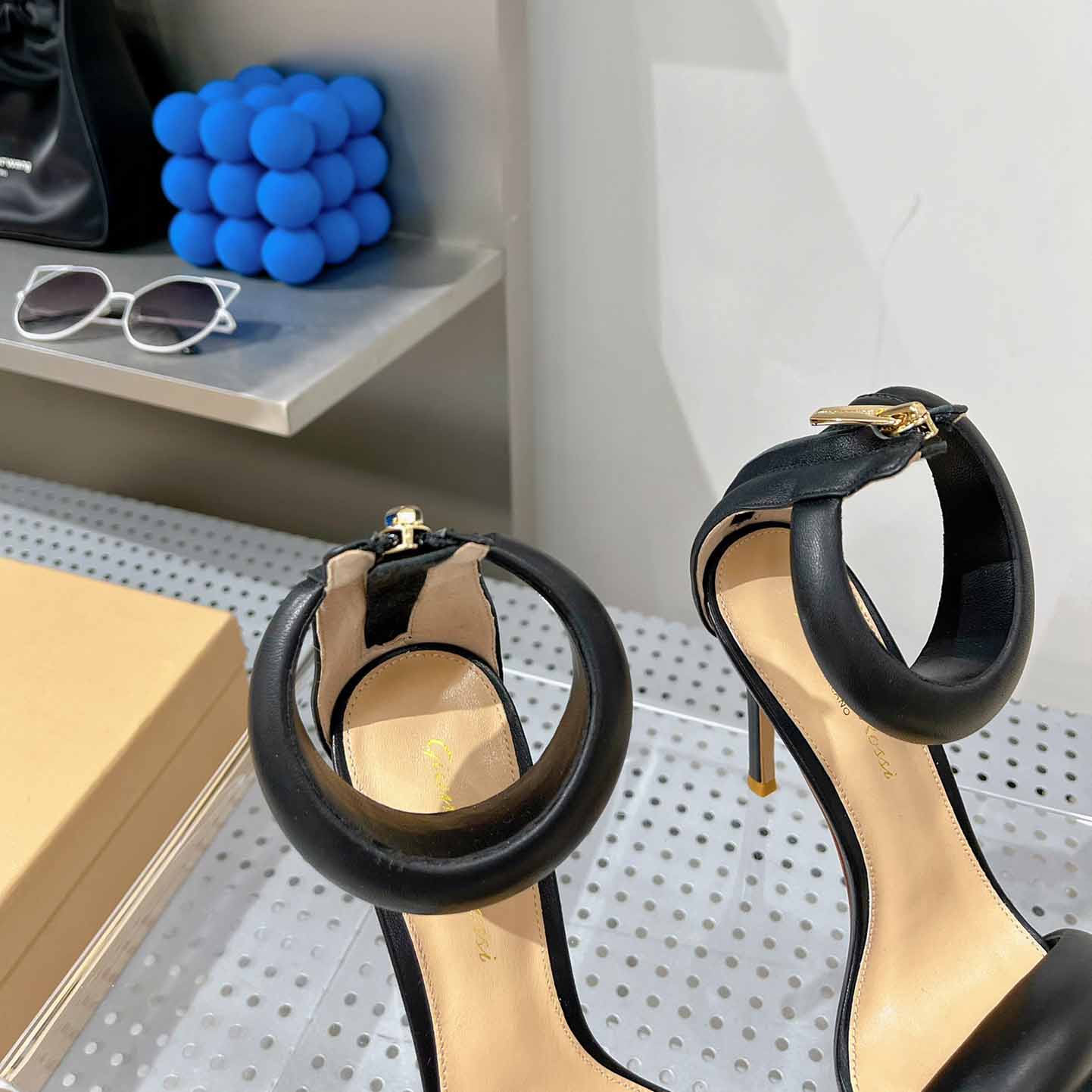 Gianvito Rossi Leather Bijoux Sandals - DopestKickz