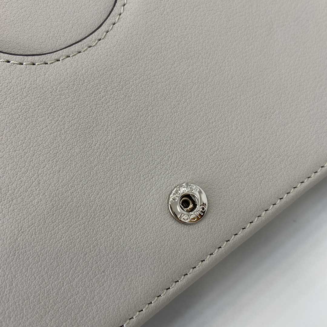 Gucci GG Marmont Chain Wallet - DopestKickz