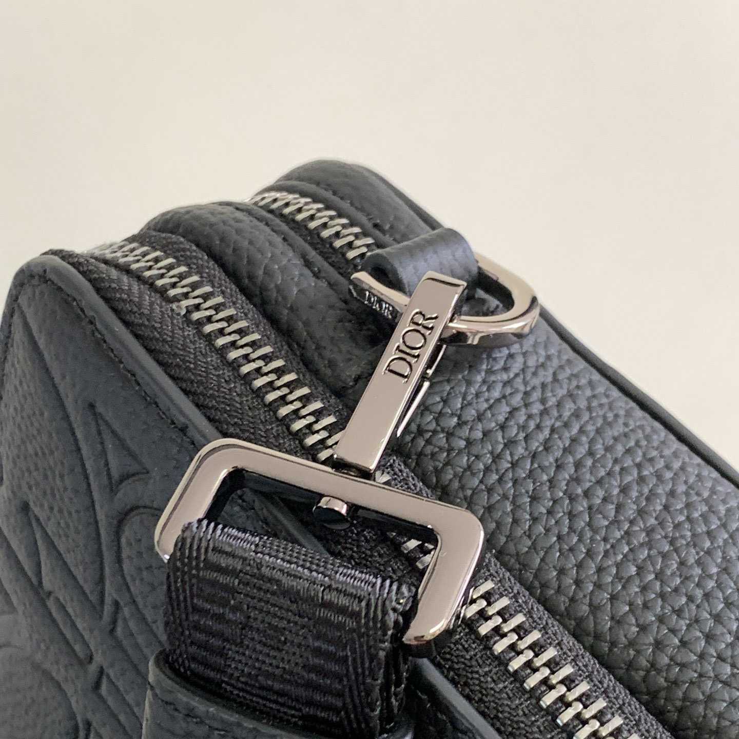 Dior Zipped Pouch With Strap - DopestKickz