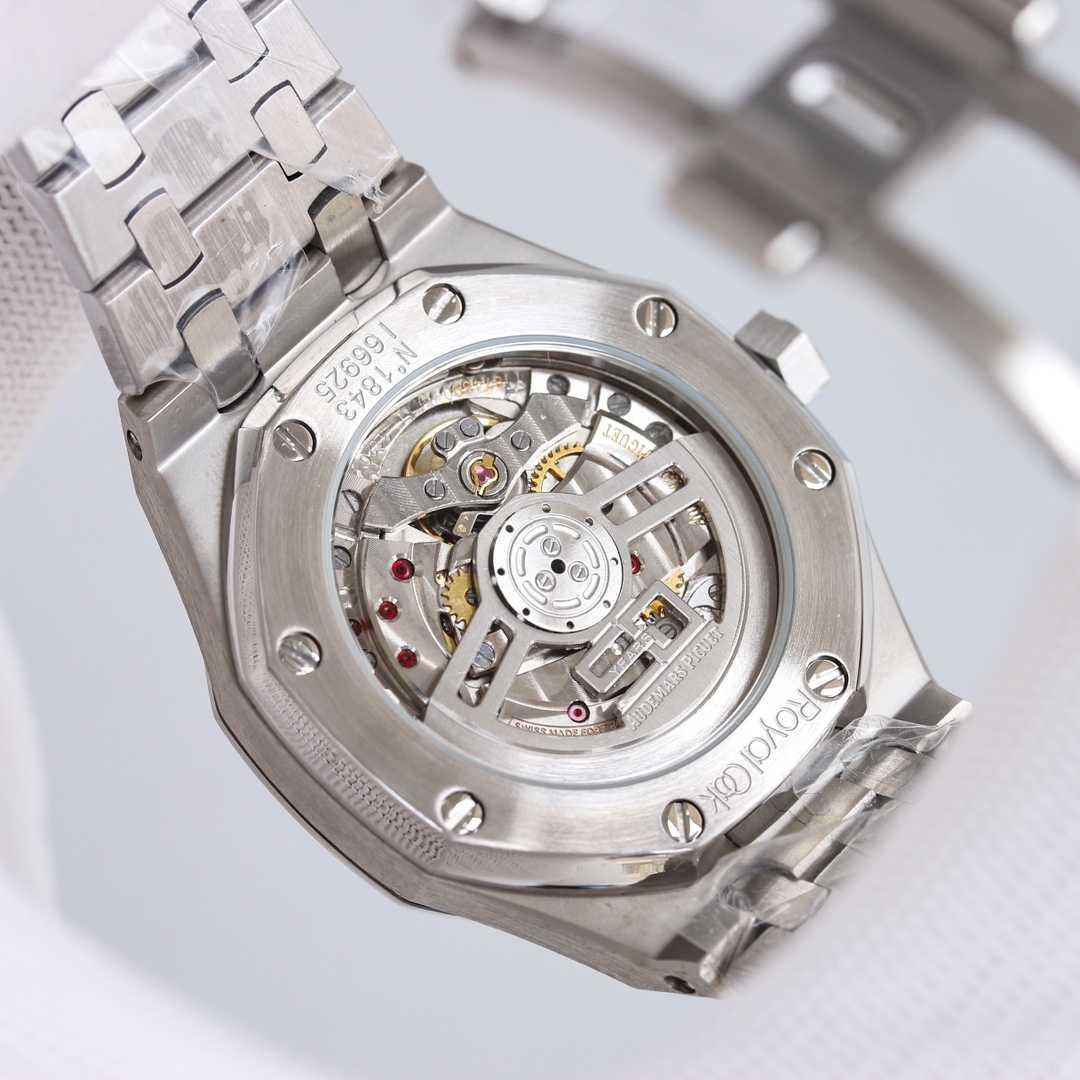 Audemars Piguet Watch     37mm - DopestKickz