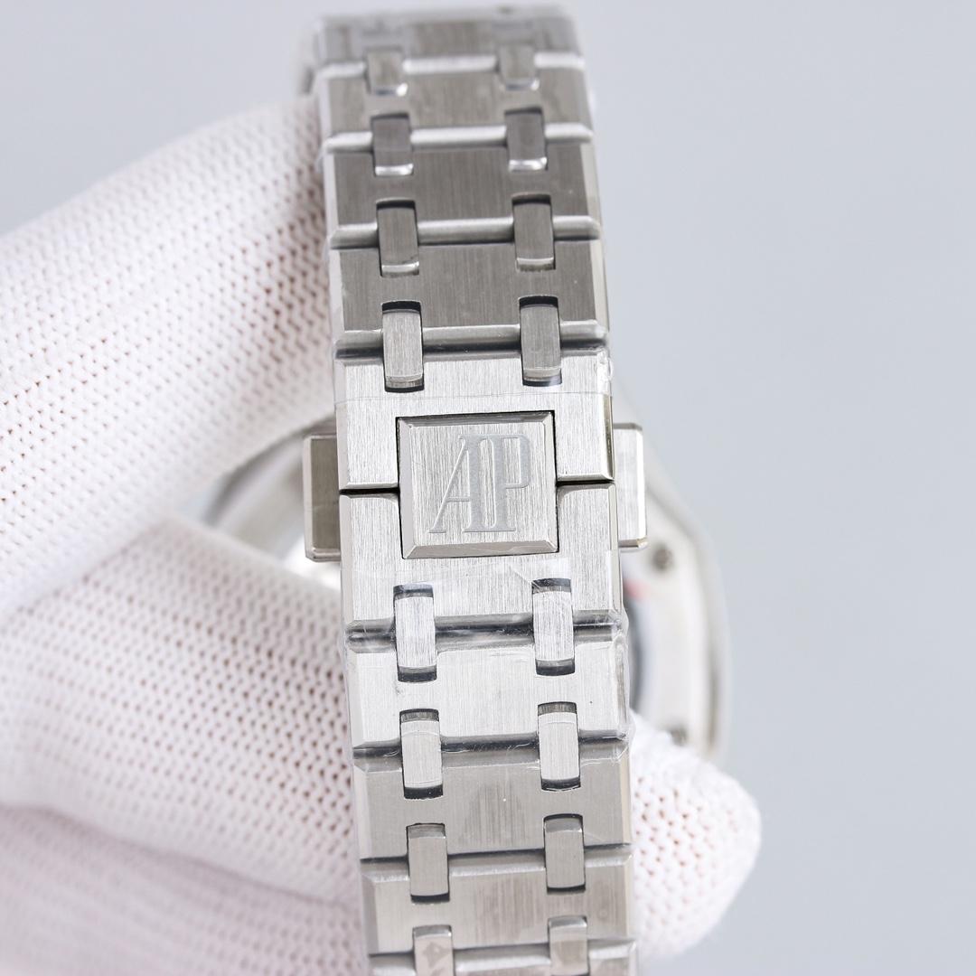 Audemars Piguet Watch     37mm - DopestKickz