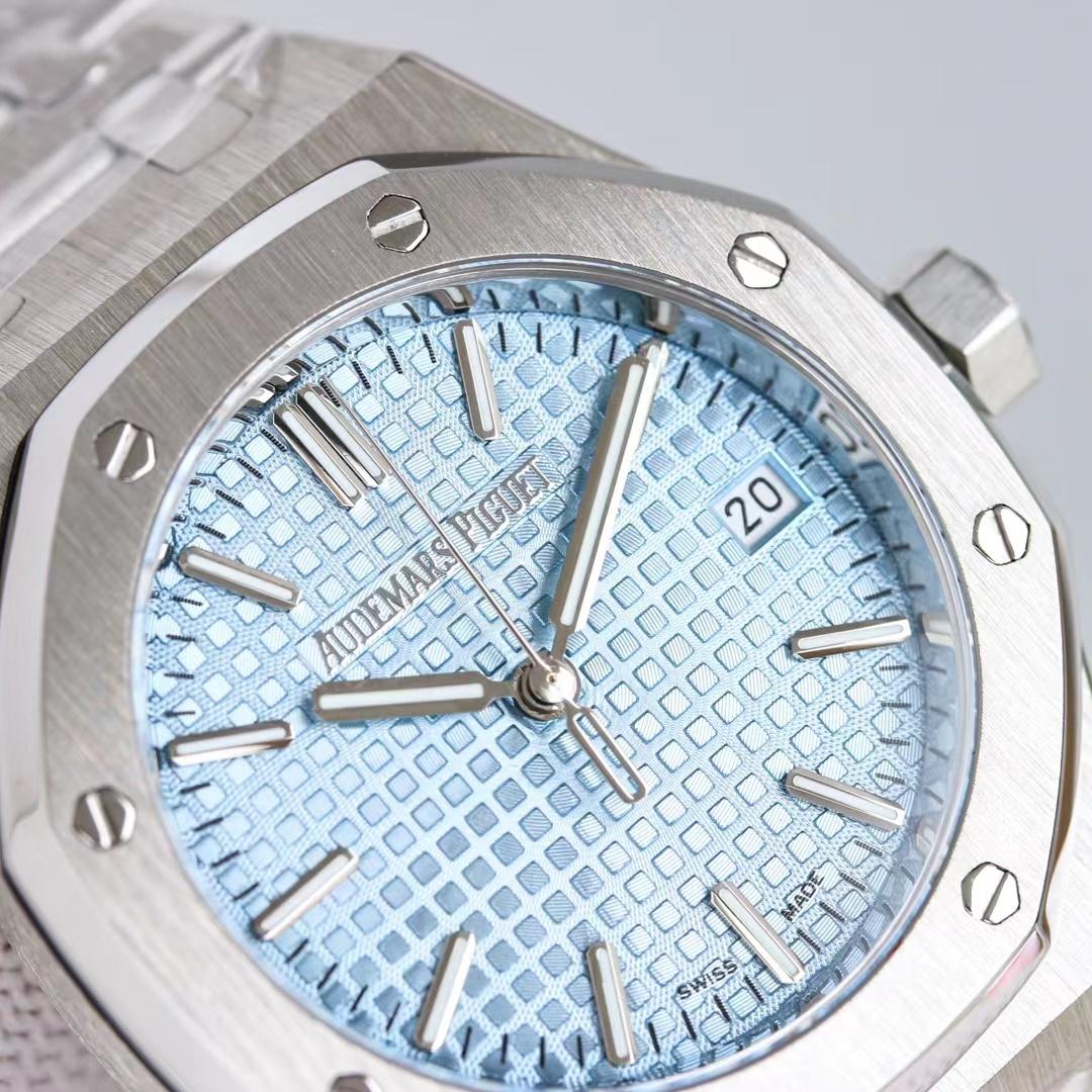 Audemars Piguet Watch     37mm - DopestKickz