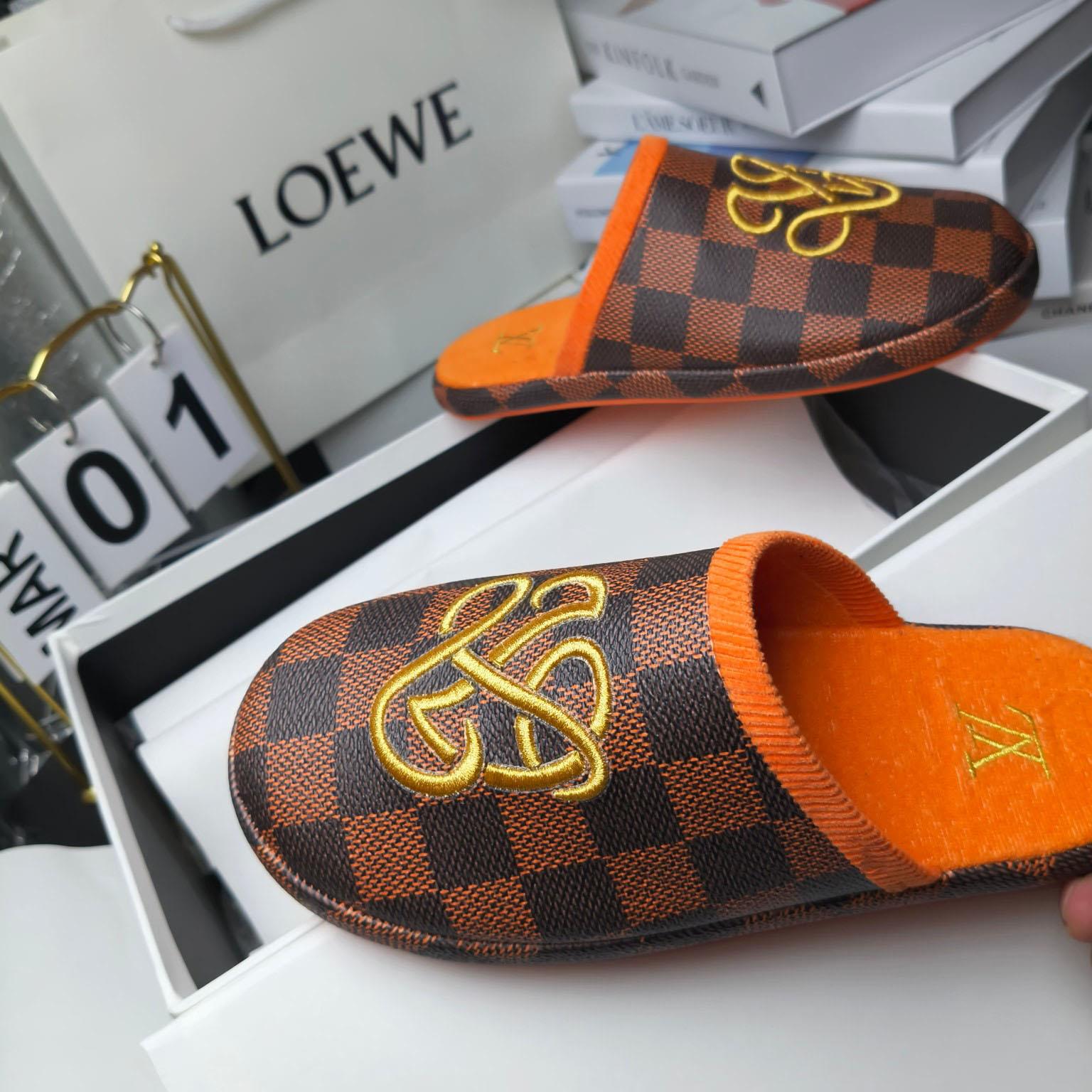 Louis Vuitton LV Palace Slipper   1ACNJB - DopestKickz