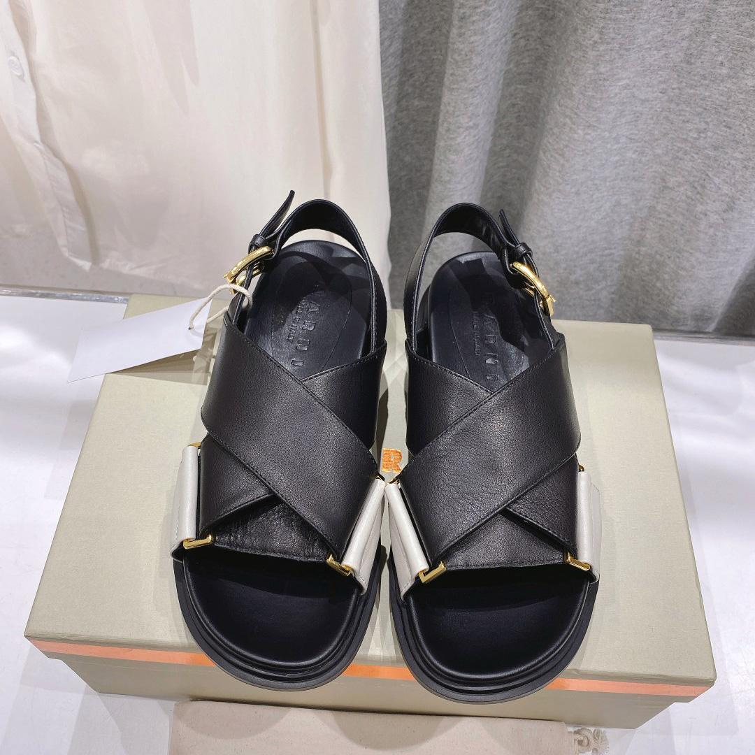 Marni Black And White Leather Fussbett - DopestKickz