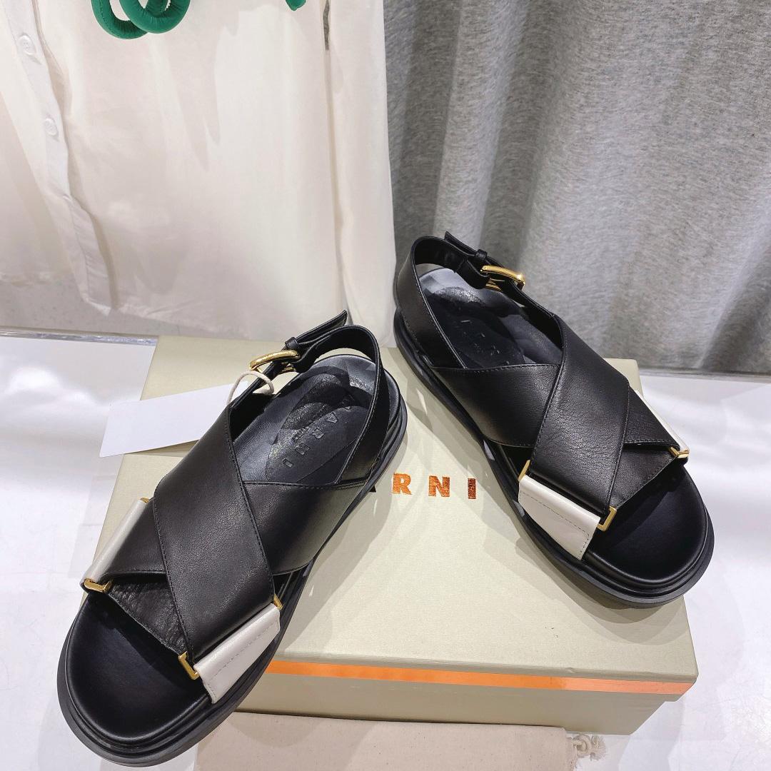 Marni Black And White Leather Fussbett - DopestKickz