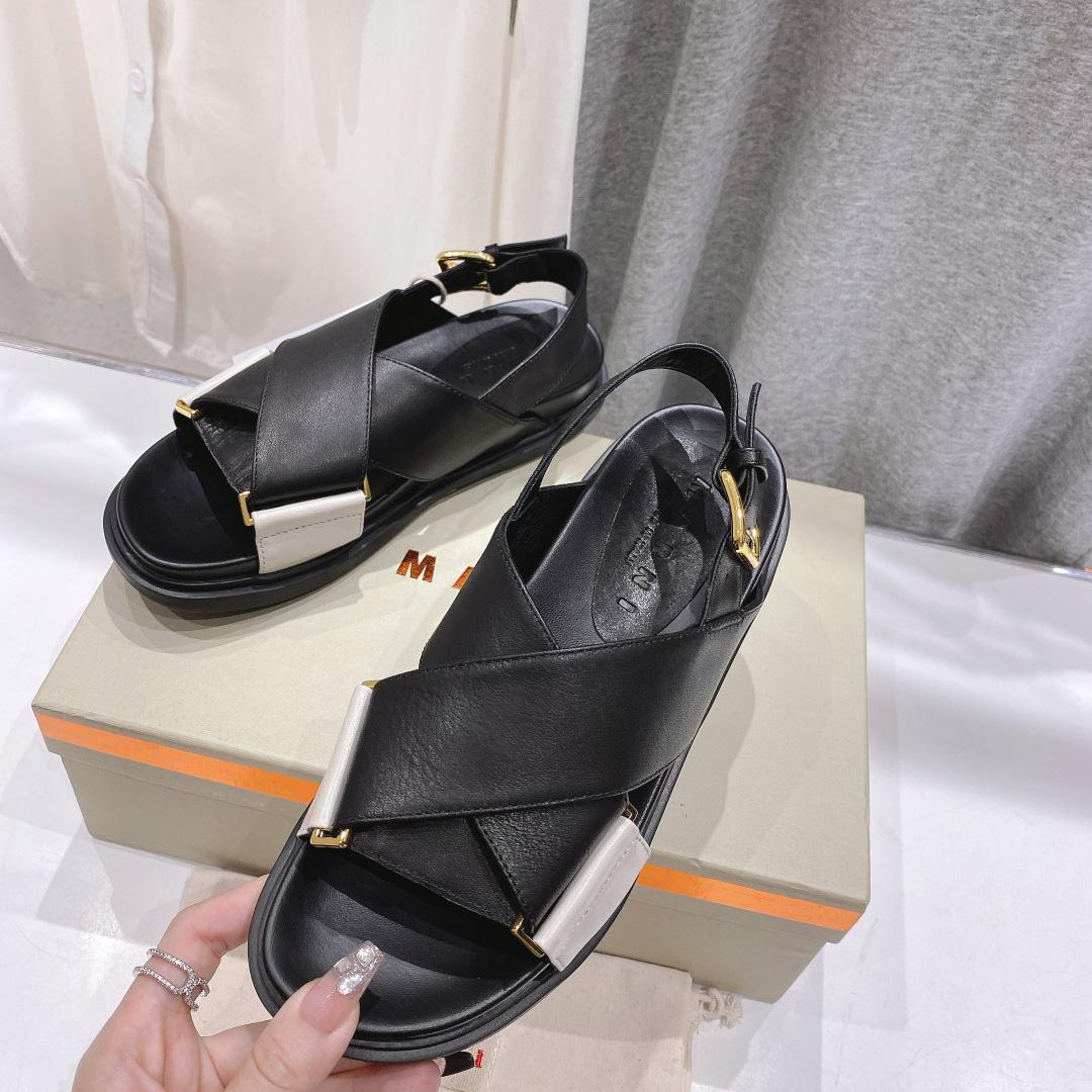 Marni Black And White Leather Fussbett - DopestKickz