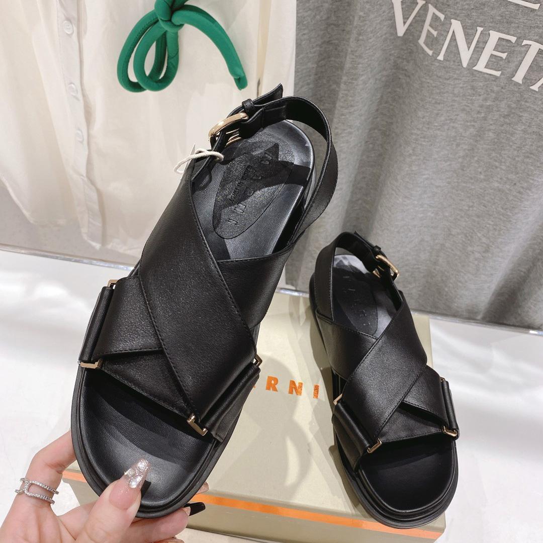 Marni Black Leather Fussbett - DopestKickz