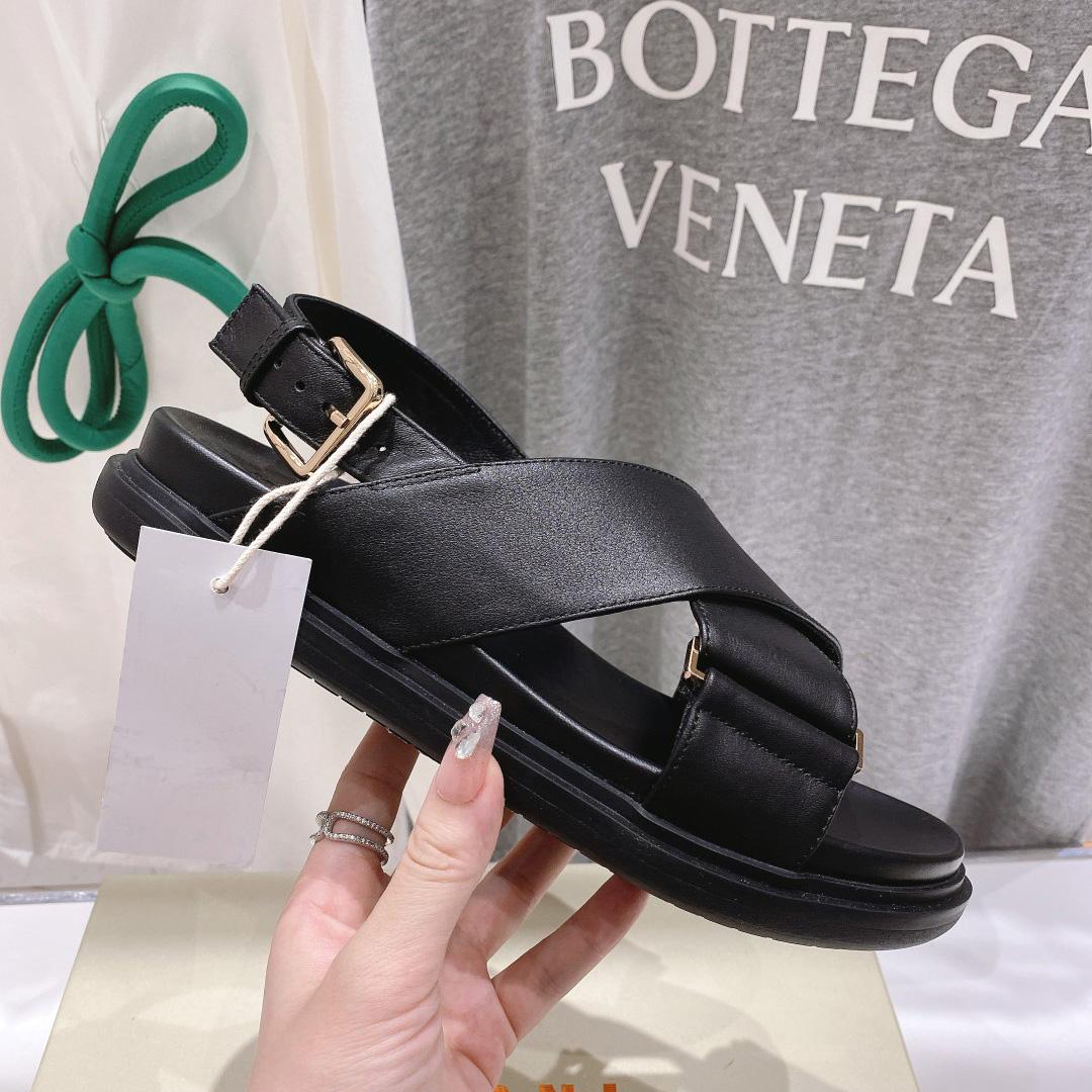 Marni Black Leather Fussbett - DopestKickz