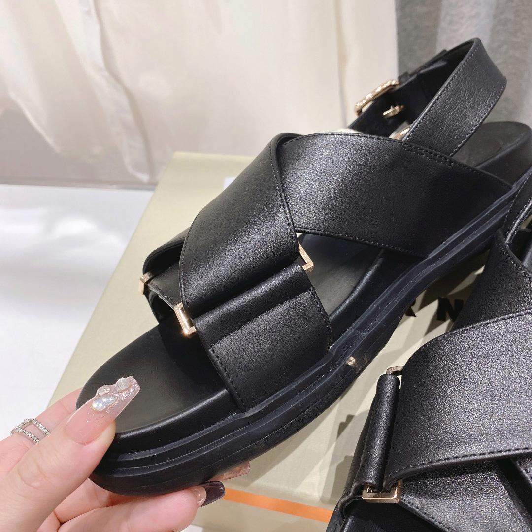 Marni Black Leather Fussbett - DopestKickz