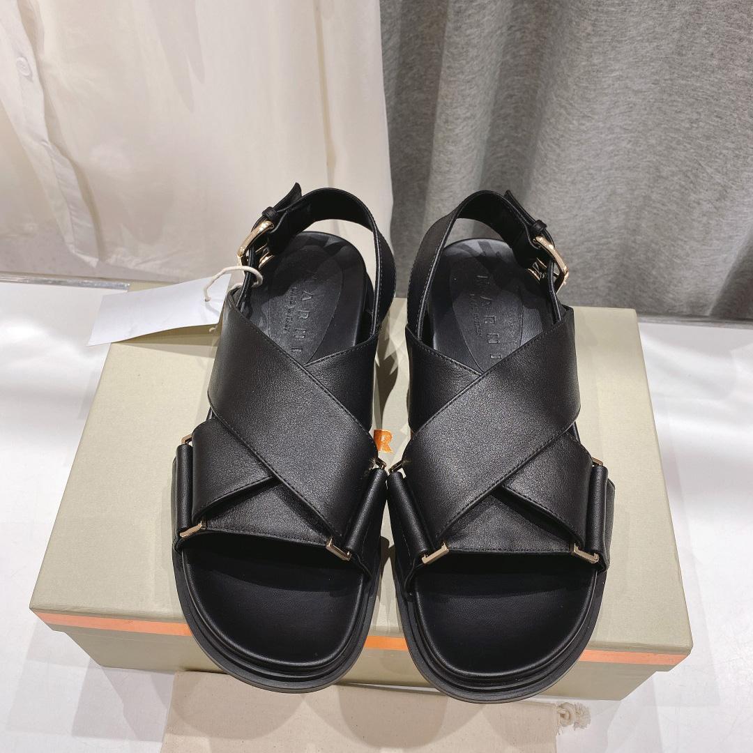 Marni Black Leather Fussbett - DopestKickz