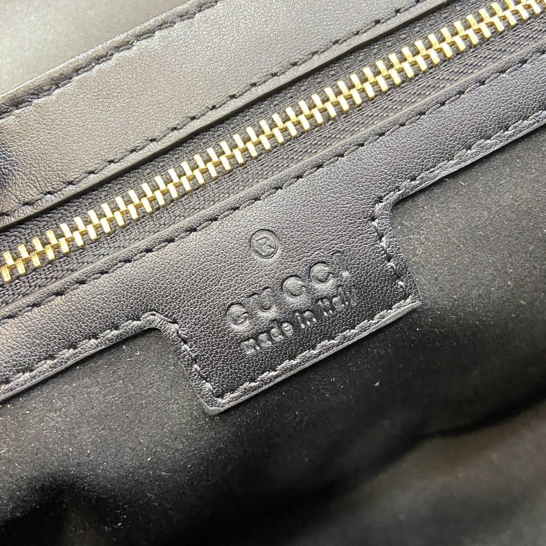 Gucci GG Marmont Small Shoulder Bag - DopestKickz