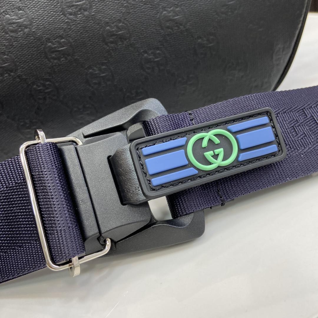 Gucci GG CRYSTAL BELT BAG - DopestKickz