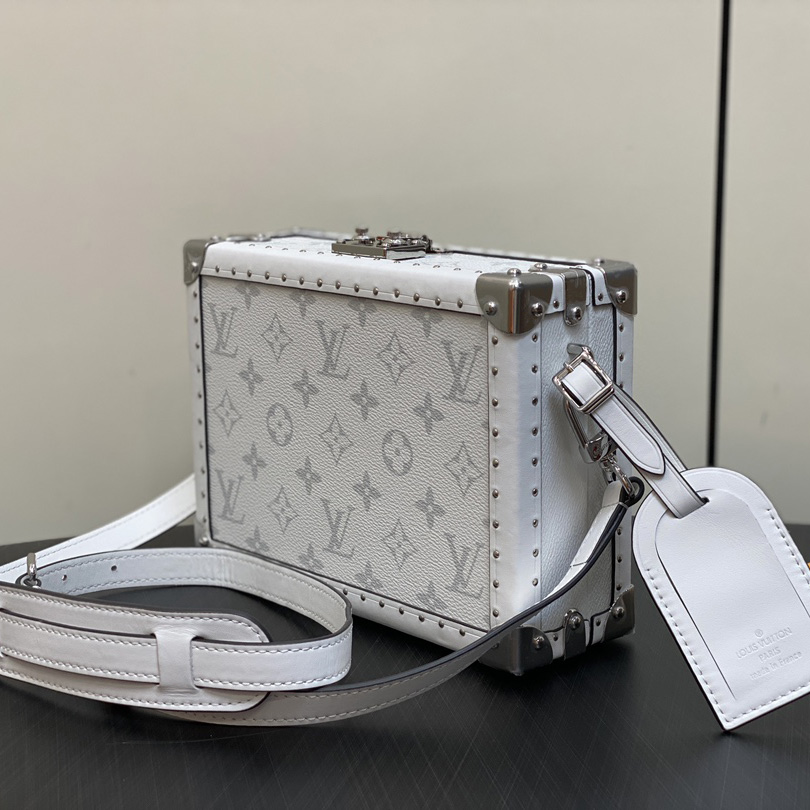 Louis Vuitton Clutch Box   M20251 - DopestKickz