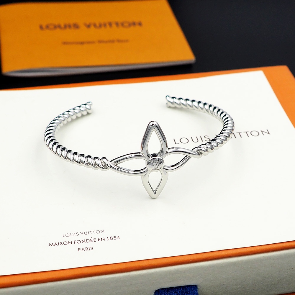 Louis Vuitton Nautical Rigid Bracelet    - DopestKickz