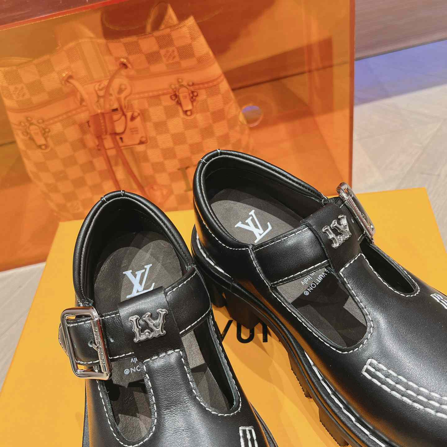 Louis Vuitton LV Checker Mary Jane   1ACNB6 - DopestKickz