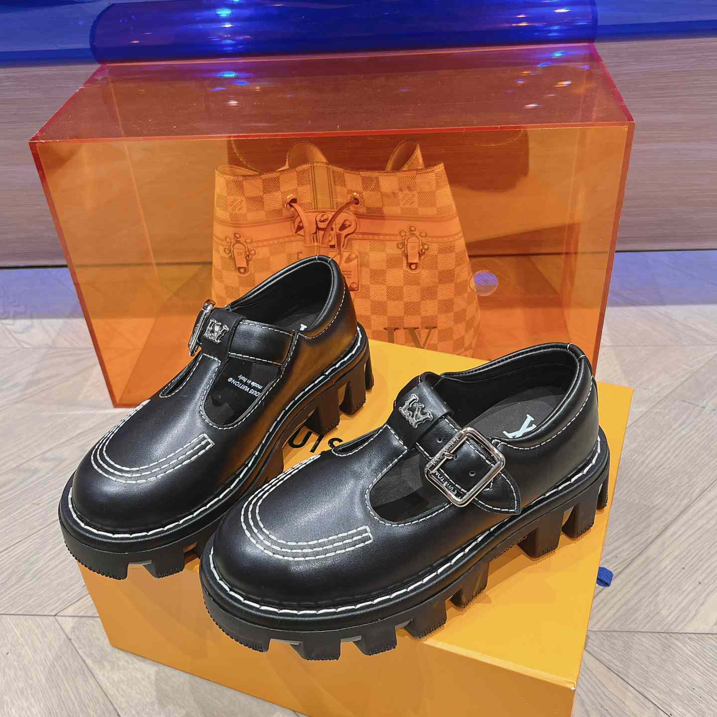 Louis Vuitton LV Checker Mary Jane   1ACNB6 - DopestKickz