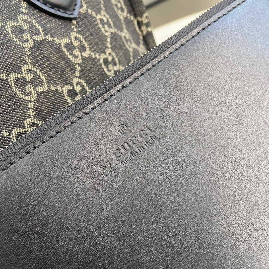 Gucci Ophidia GG Medium Tote Bag - DopestKickz