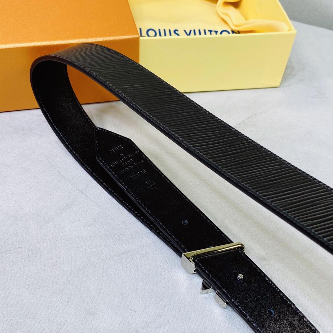 Louis Vuitton 30mm Reversible Belt - DopestKickz