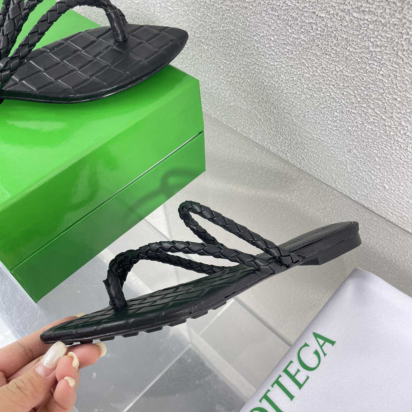 Bottega Veneta Leaf Flat Sandal - DopestKickz