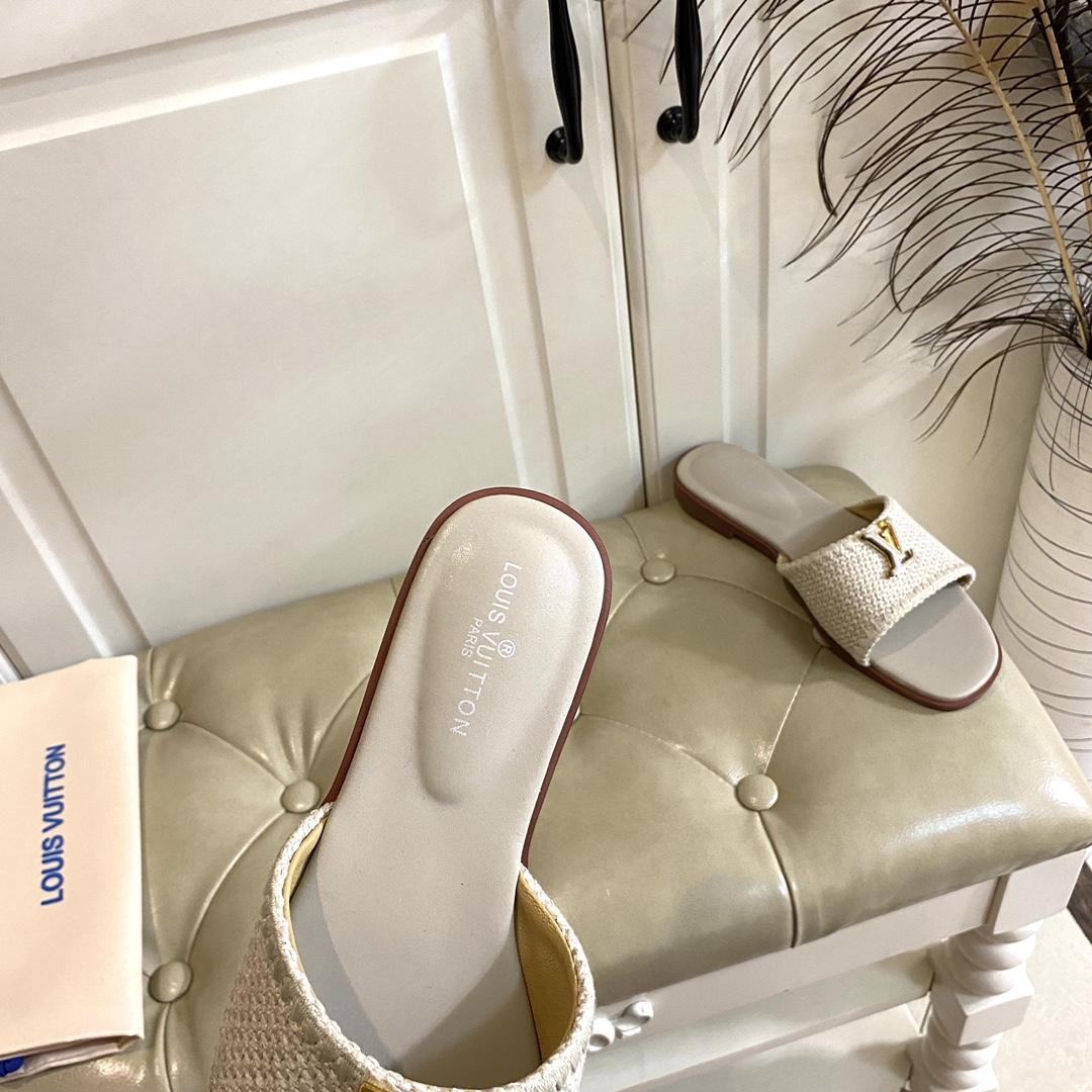 Louis Vuitton LV Capri Flat Mule   1ACZEZ - DopestKickz
