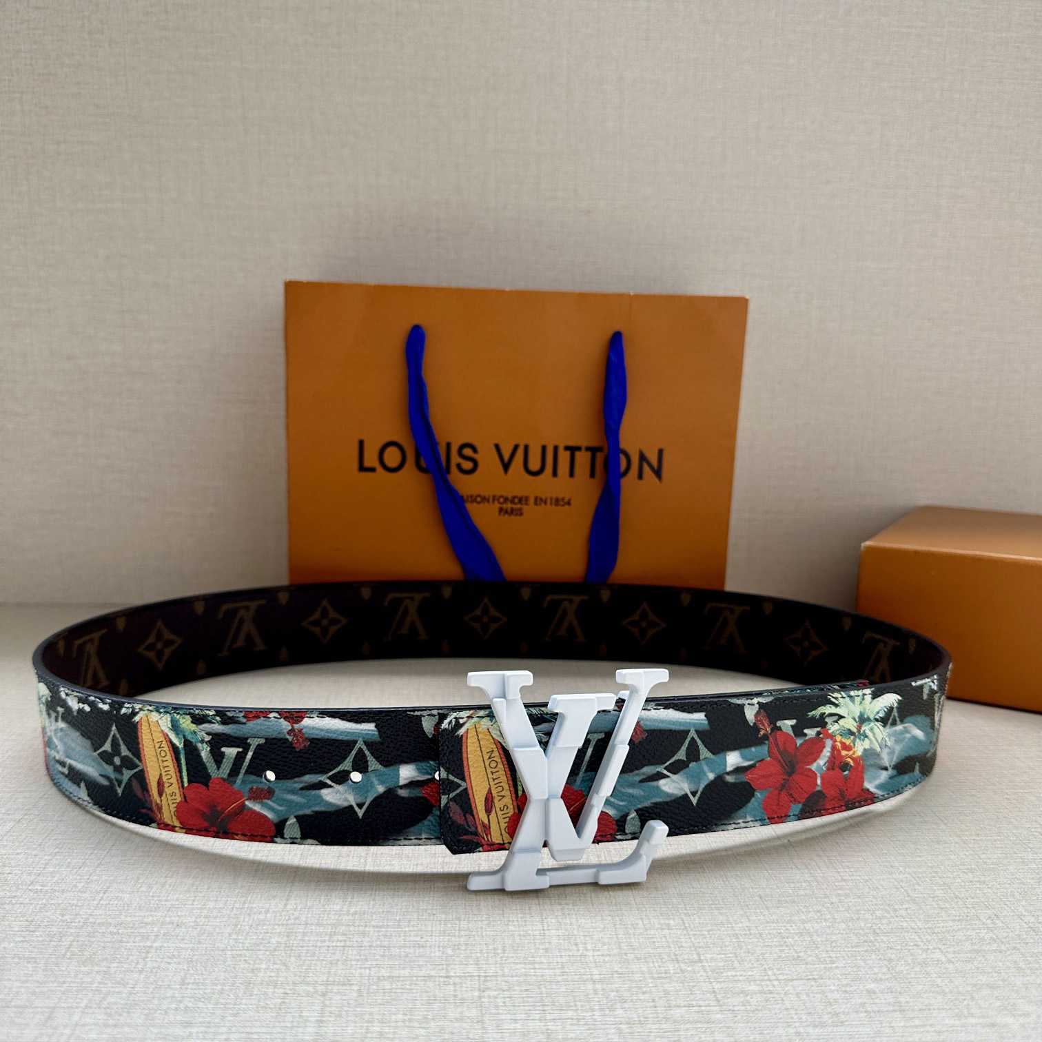 Louis Vuitton LV Tag 40mm Reversible Belt - DopestKickz