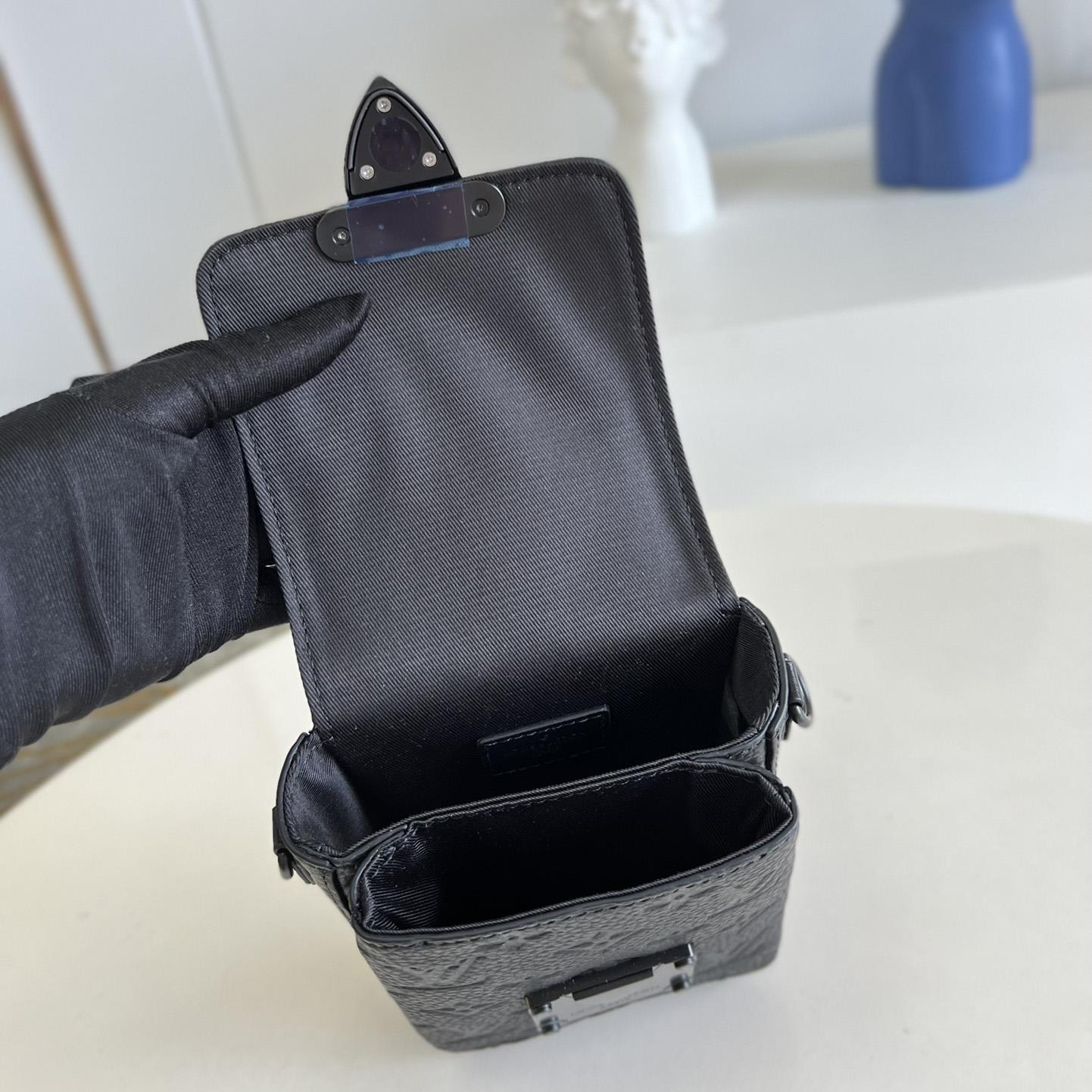 Louis Vuitton S-Lock Vertical Wearable Wallet  M81524 - DopestKickz