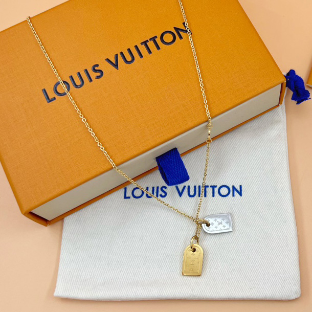 Louis Vuitton Nanogram Necklace   M63141 - DopestKickz
