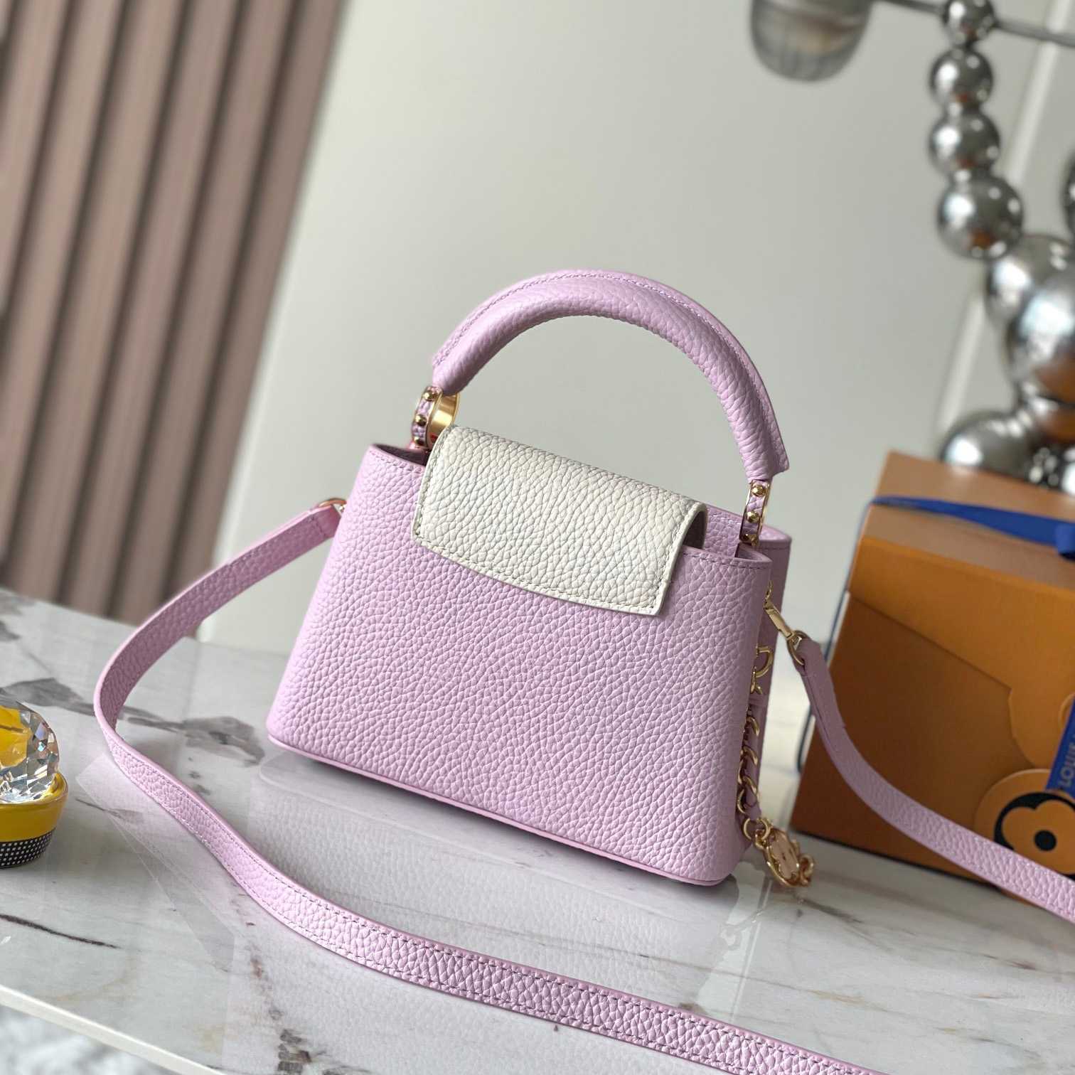 Louis Vuitton Capucines Mini  M23951 - DopestKickz