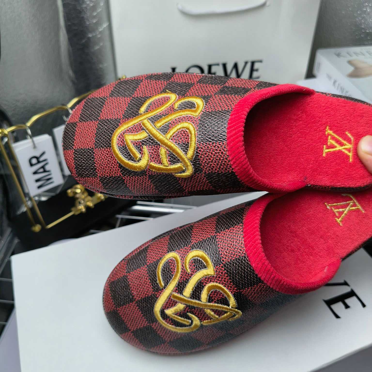 Louis Vuitton LV Palace Slipper   1ACNJ7 - DopestKickz