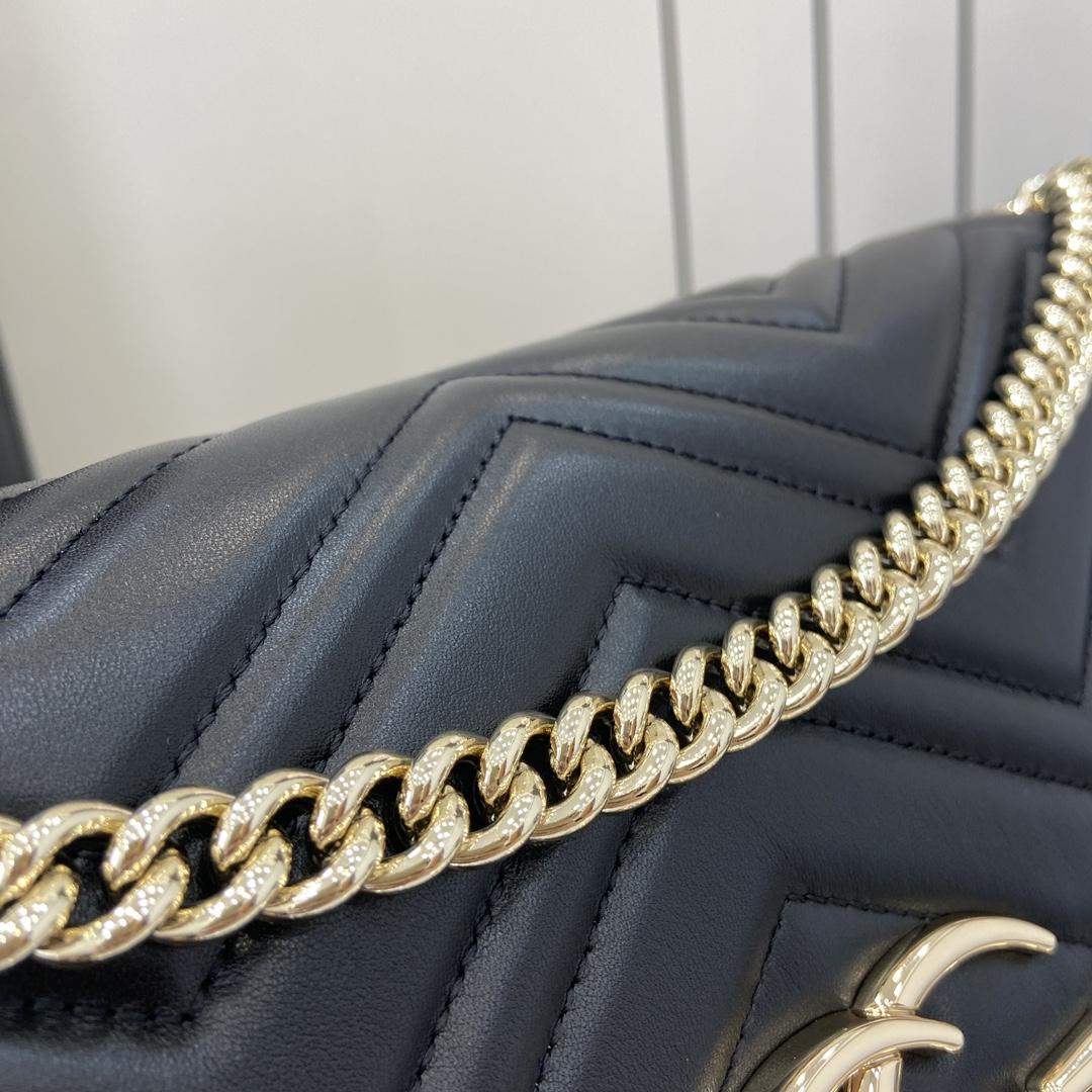 Gucci GG Marmont Large Shoulder Bag - DopestKickz