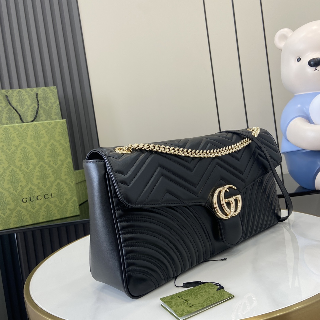 Gucci GG Marmont Large Shoulder Bag - DopestKickz