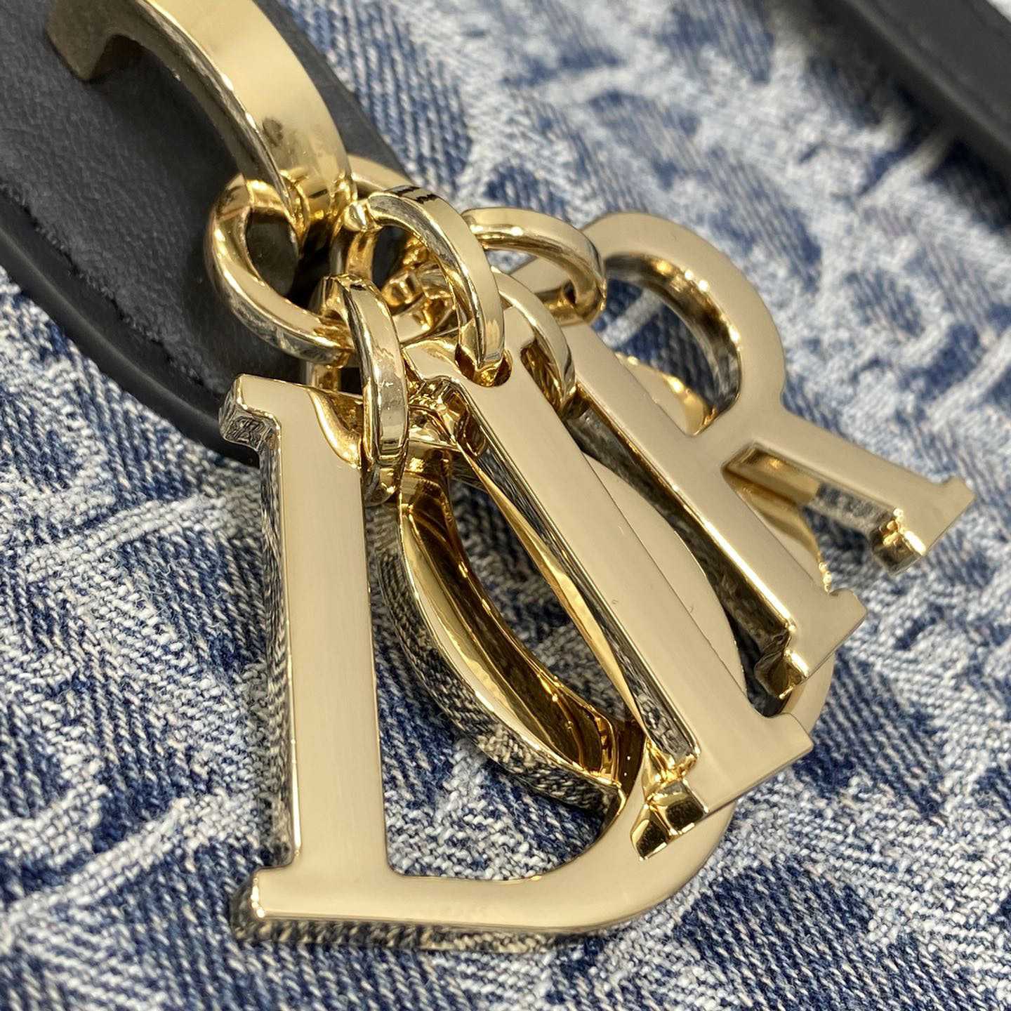 Dior Medium Dior Toujours Bag - DopestKickz