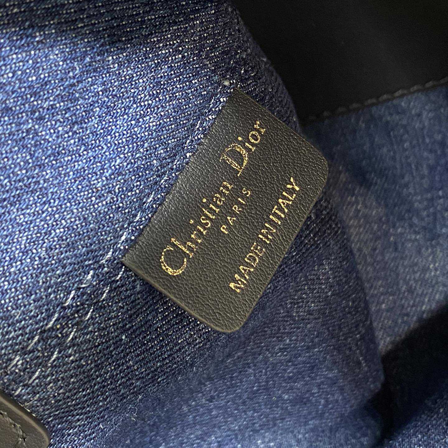 Dior Medium Dior Toujours Bag - DopestKickz