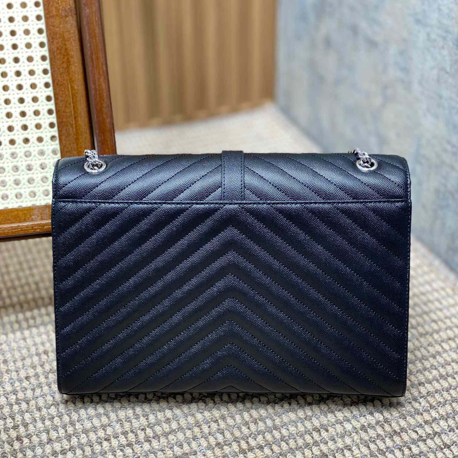 Saint Laurent Leather Shoulder Bag (31x21x7cm) - DopestKickz