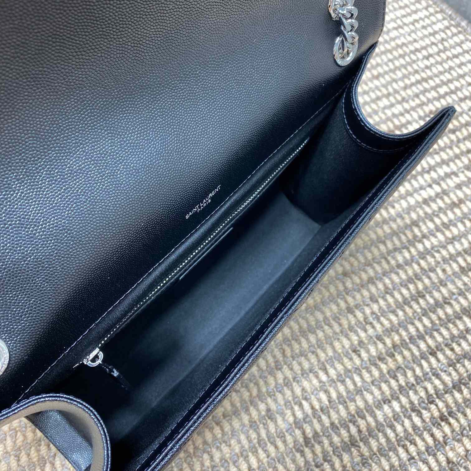 Saint Laurent Leather Shoulder Bag (31x21x7cm) - DopestKickz