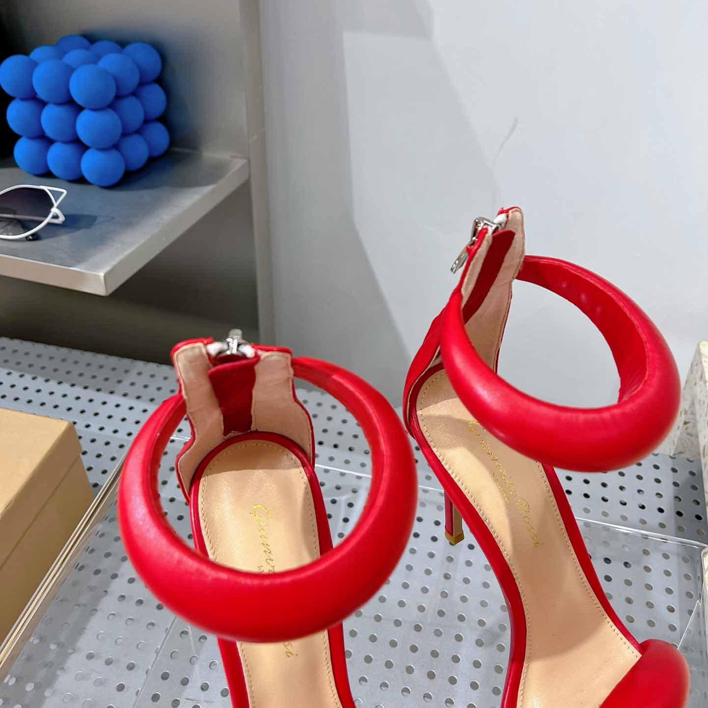 Gianvito Rossi Leather Bijoux Sandals - DopestKickz