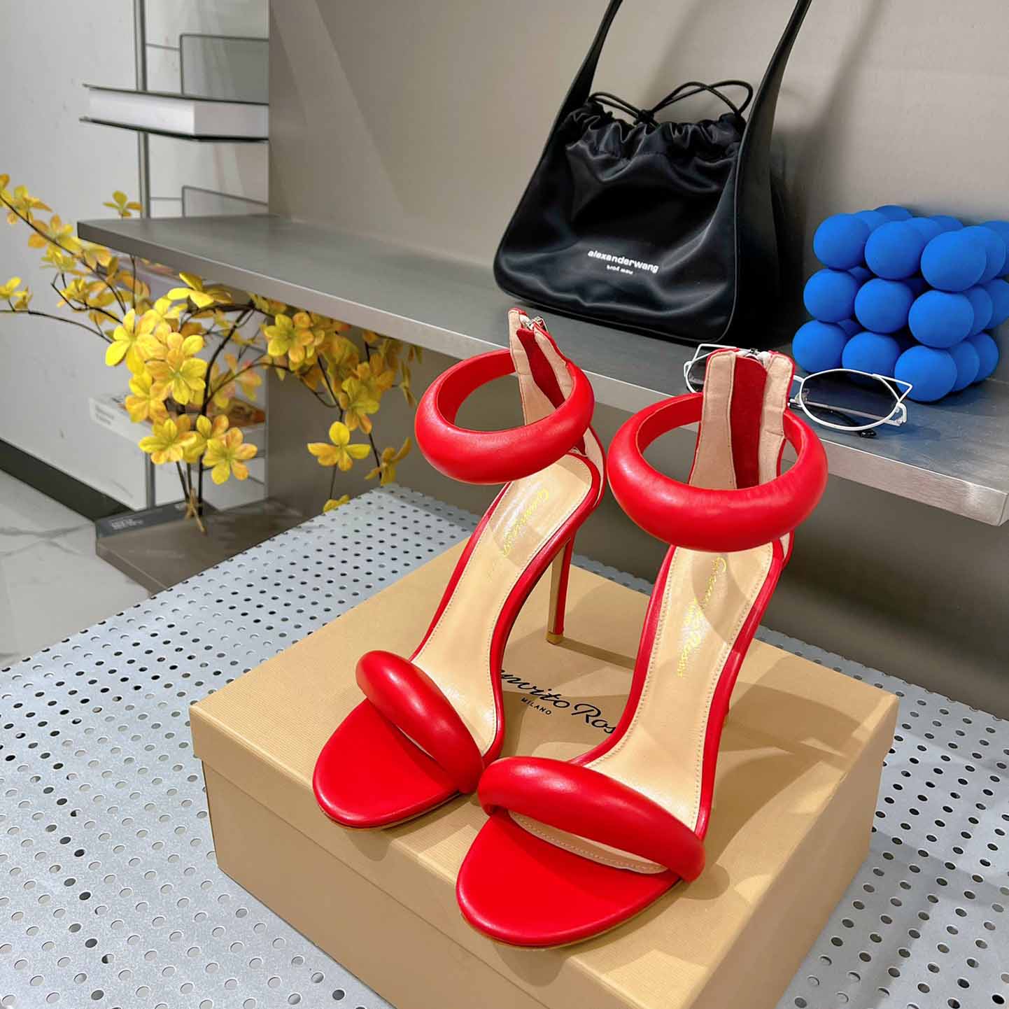 Gianvito Rossi Leather Bijoux Sandals - DopestKickz