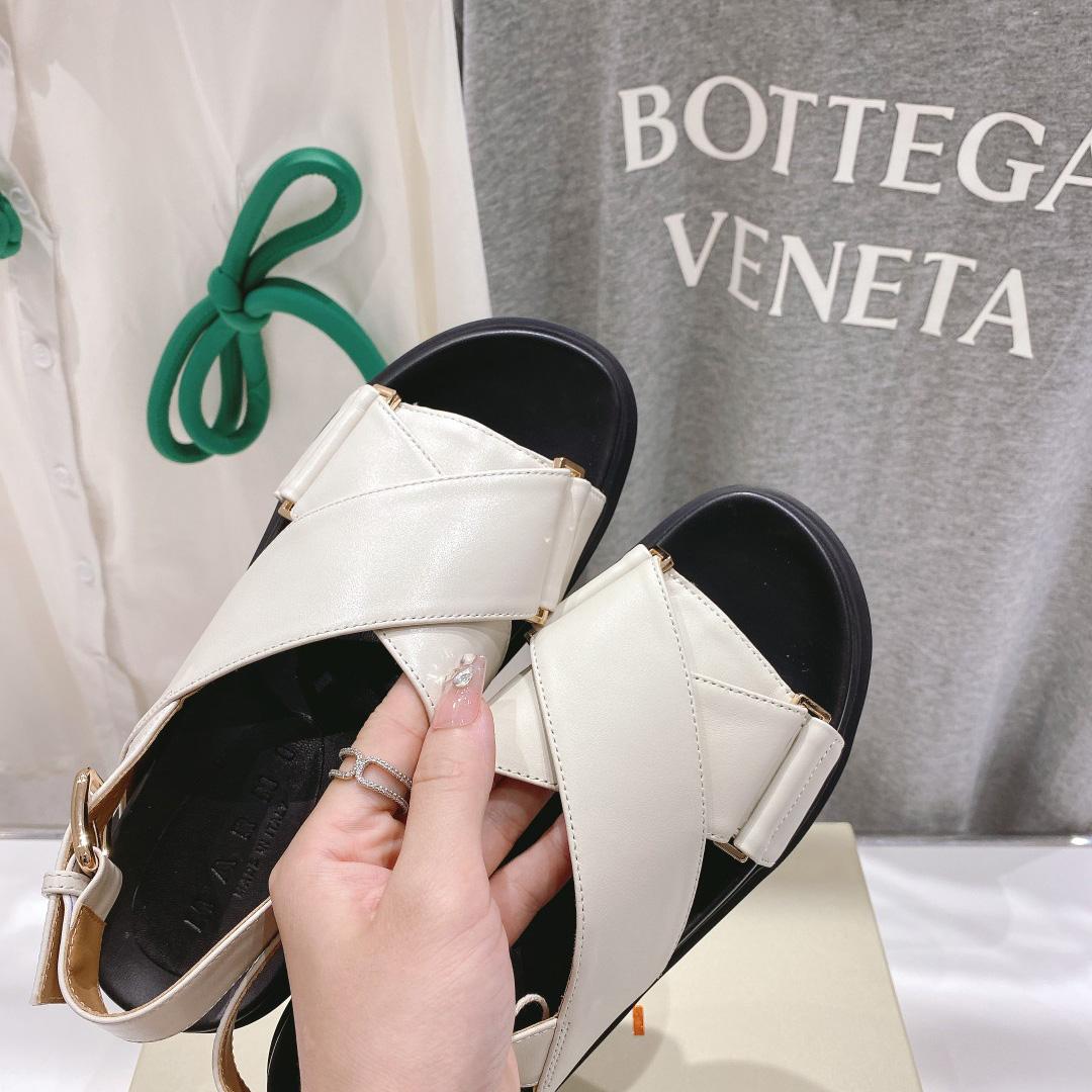 Marni White Leather Fussbett - DopestKickz