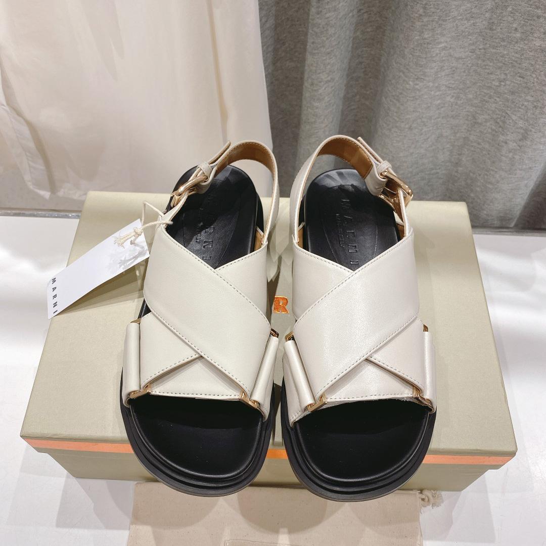Marni White Leather Fussbett - DopestKickz