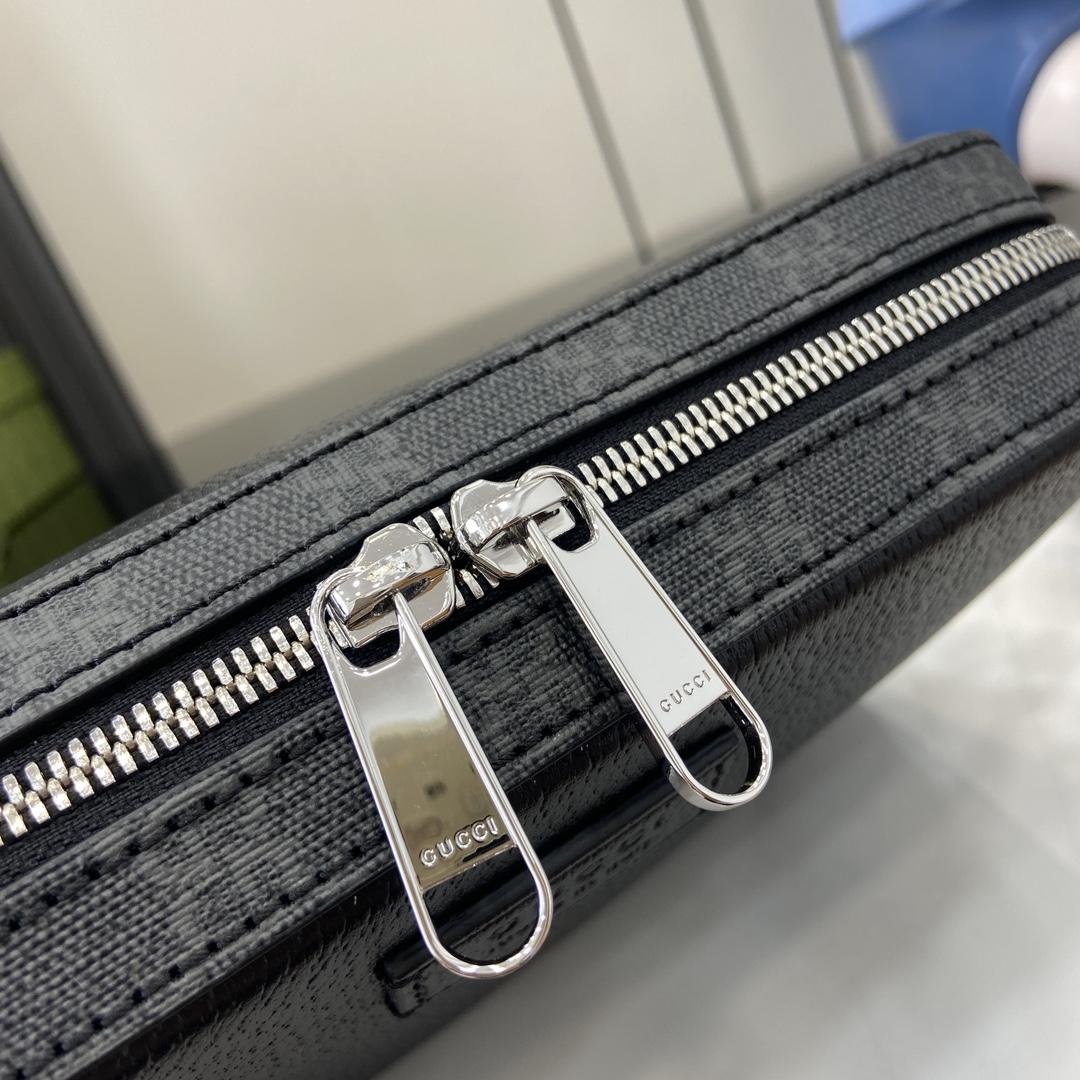 Gucci Small GG Crossbody Bag With Tag - DopestKickz