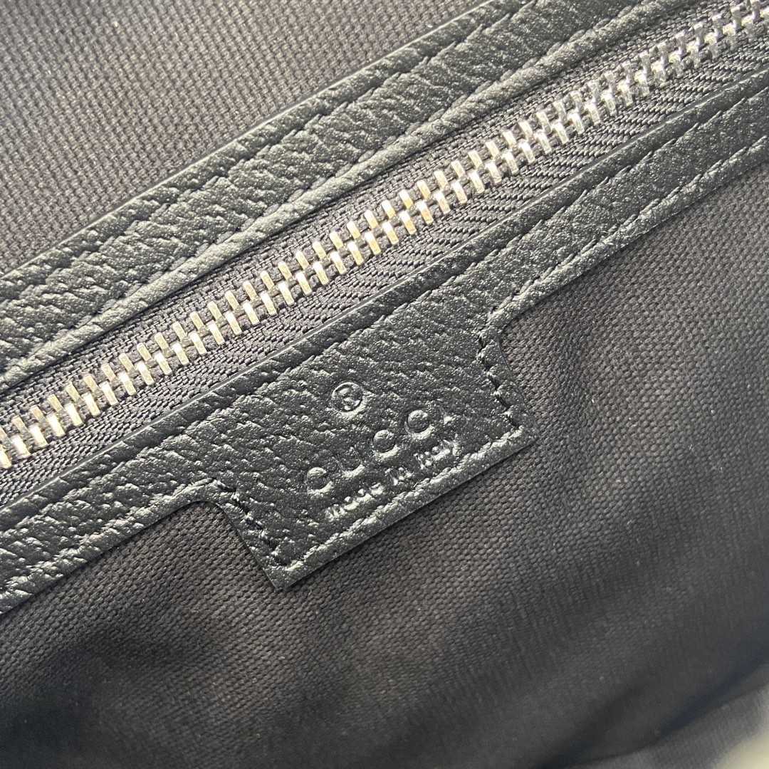 Gucci Small GG Crossbody Bag With Tag - DopestKickz