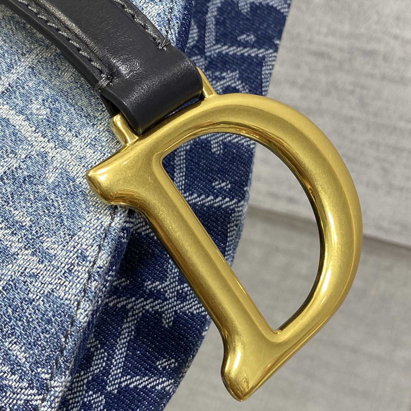 Dior Saddle Bag With Strap   - DopestKickz