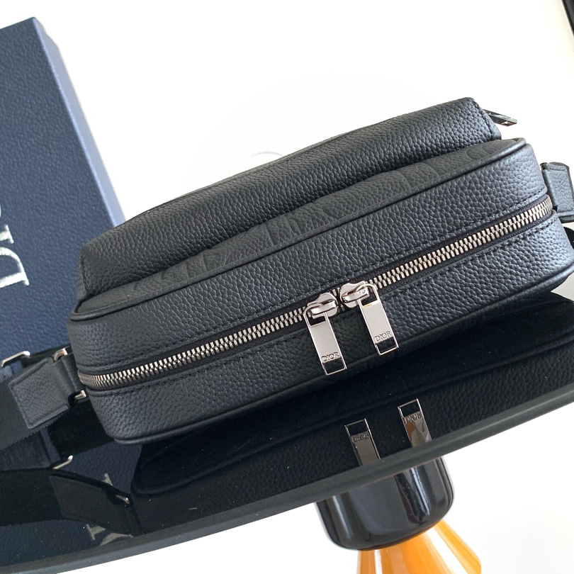 Dior Rider 2.0 Zipped Messenger Bag - DopestKickz