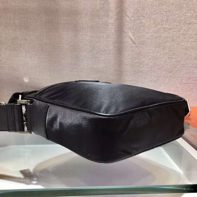 Prada Shoulder Bag ( 20-16-5cm) - DopestKickz