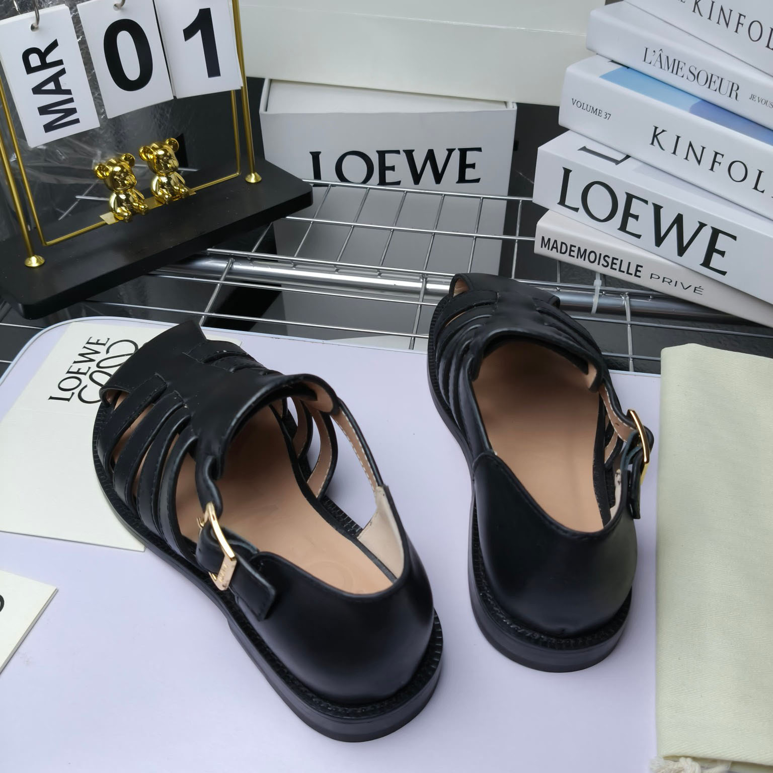 Loewe Campo Sandal In Waxed Calfskin - DopestKickz