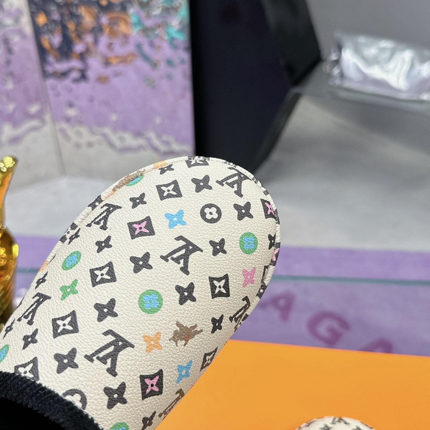 Louis Vuitton LV Palace Slipper    1ACWGN - DopestKickz